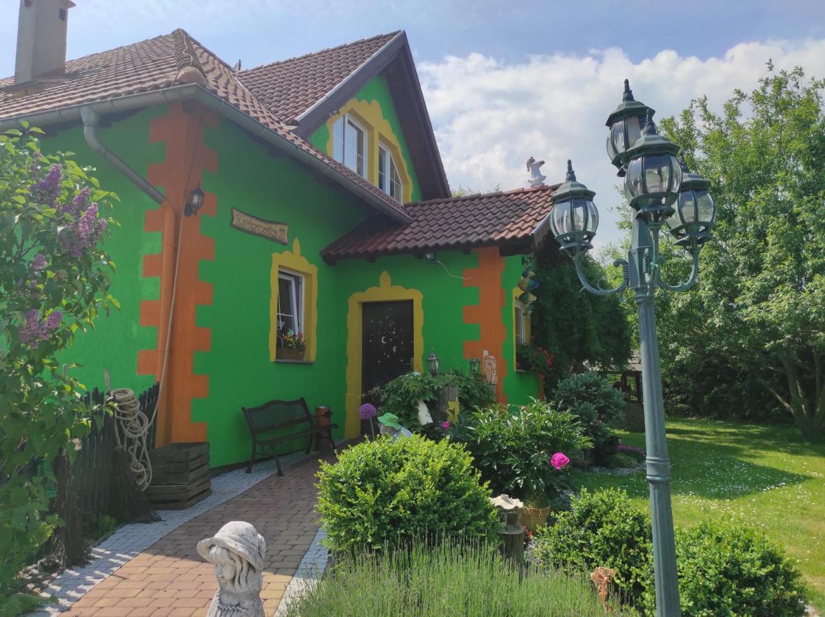Willa Kolorowa Chata 6 Km Od Karpacza Мислаковіце Екстер'єр фото
